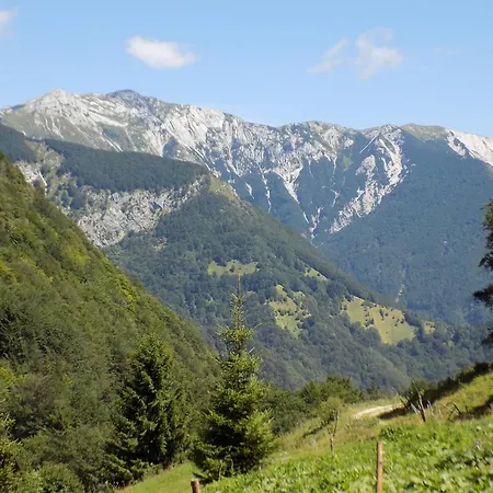 Na Planini Holiday home Tolmin